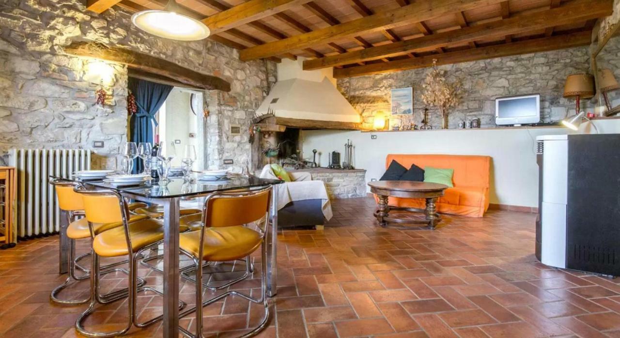 Casa Mazzocchi Vista Su Poppi 빌라 외부 사진